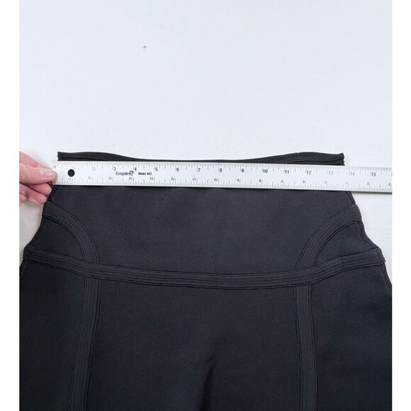 Diane von Furstenberg Flote Skater Skirt Black A Line Structured Size Medium EUC - Picture 6 of 9